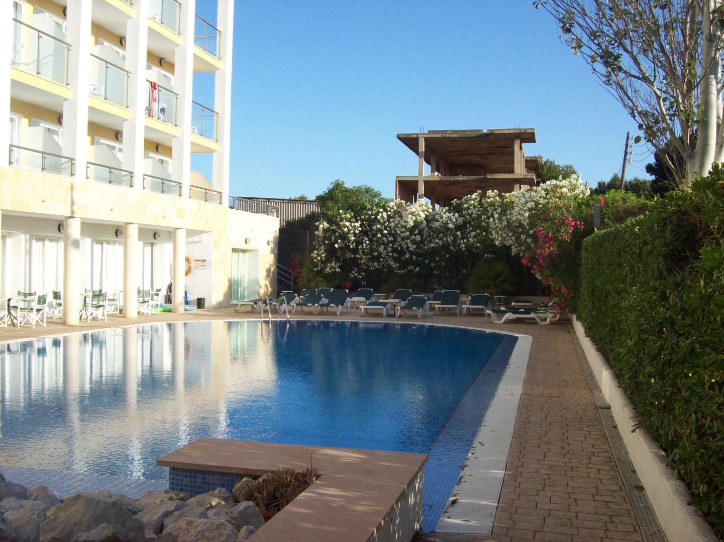 Hotel Bella Mar, Cala Ratjada, Mallorca, Pinienplatz