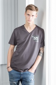 Men´s Fashion V-Neck Sof-Tee Cala Ratjada